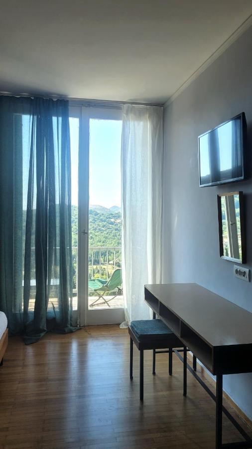 Theoxenia Hotel Andritsaina Dış mekan fotoğraf