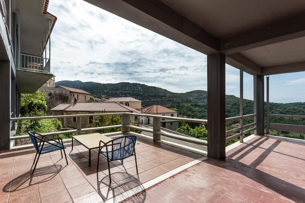 Theoxenia Hotel Andritsaina Dış mekan fotoğraf